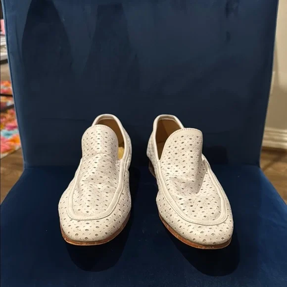 Stacy Adams Men’s White Leather Loafers with Woven Design - Picture 3 of 6